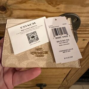 Coach card holder NWT